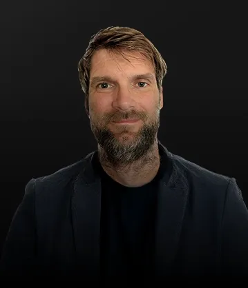 Global Traders at HolaPrime